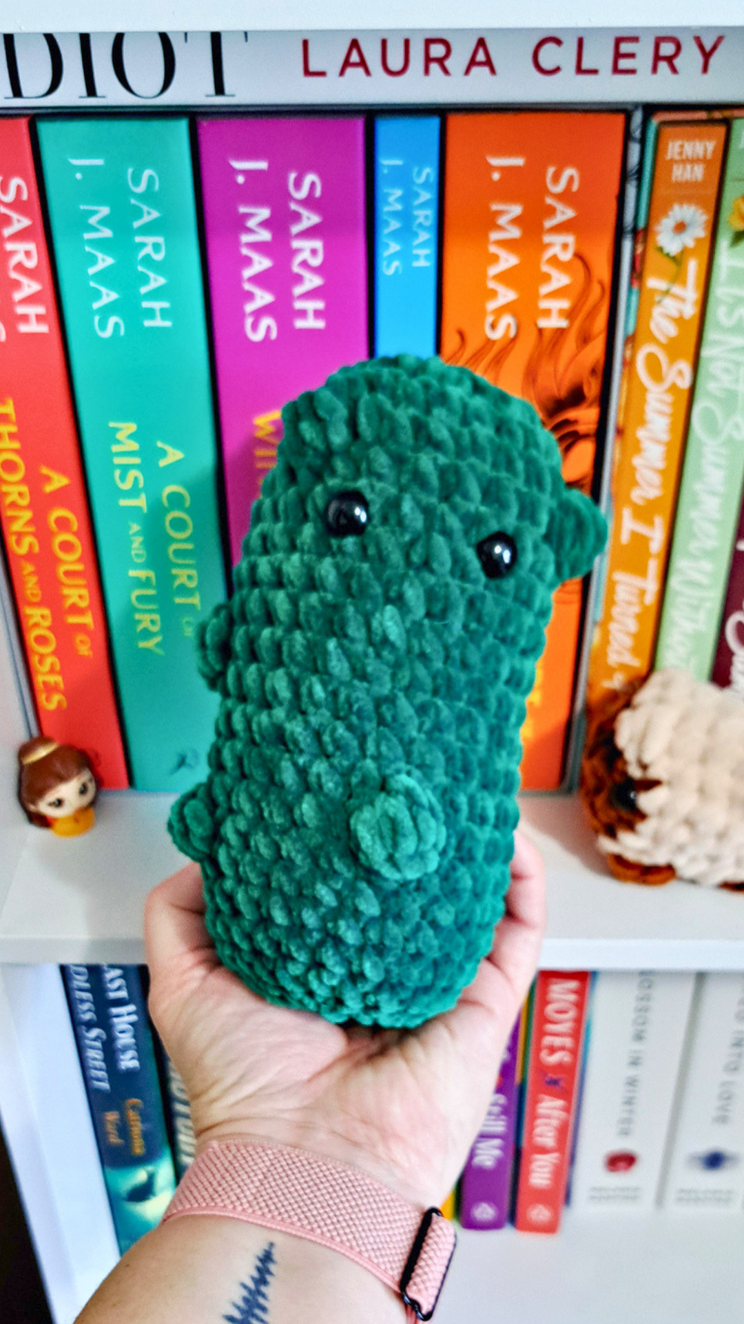 Crochet Pickle Plush | Cute Pickle Stuffed Animal | Funny Food Plushie | Pickle Keychain | Handmade Amigurumi | Pickle Lover Gift