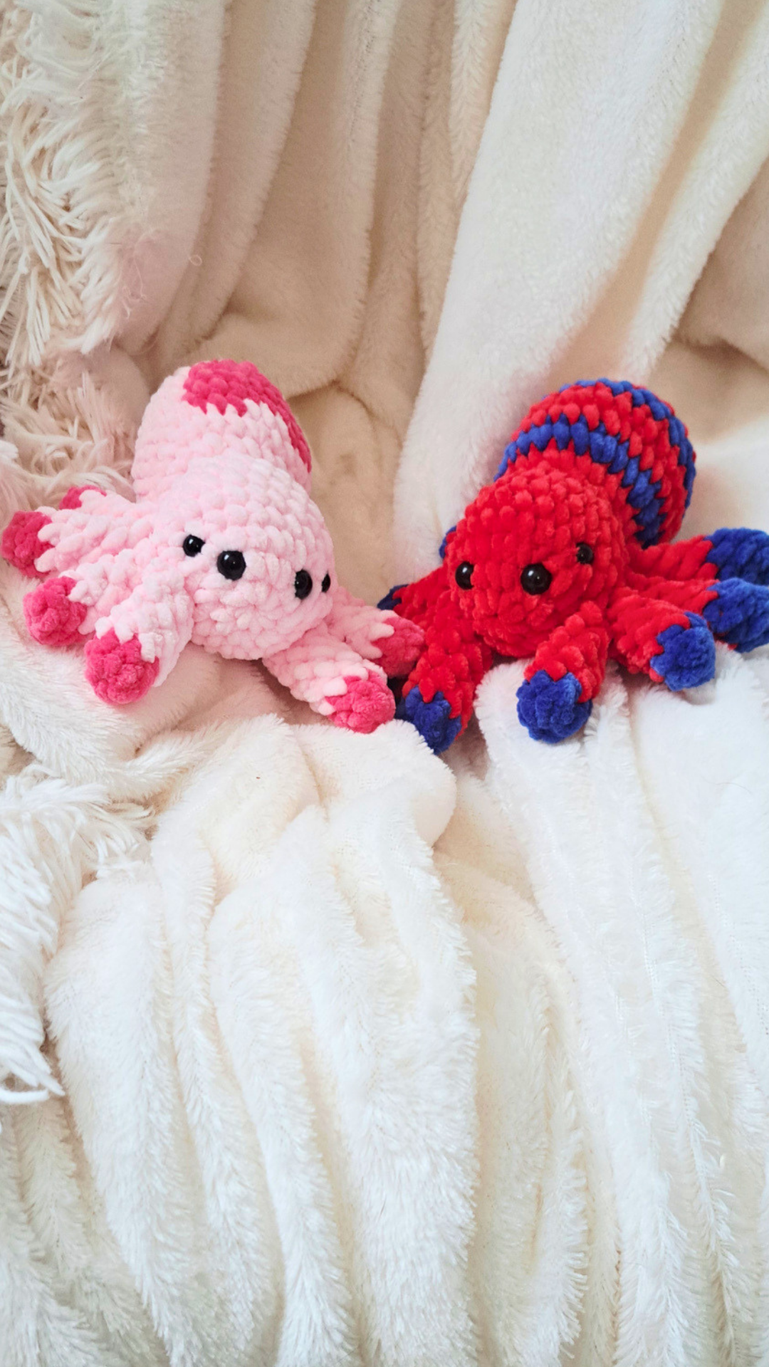 Crochet Spider Plush | Cute Spooky Spider Stuffed Animal | Halloween Plushie | Kawaii Spider | Handmade Crochet Plush