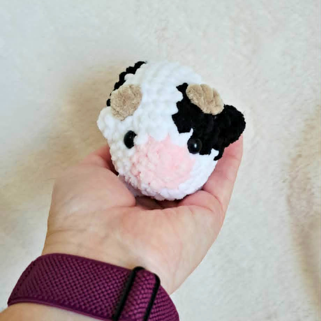 Mini Crochet Cow Plush | Handmade Cow Stuffed Animal | Tiny Farm Animal Plushie | Cute Pocket Cow | Cow Lover Gift