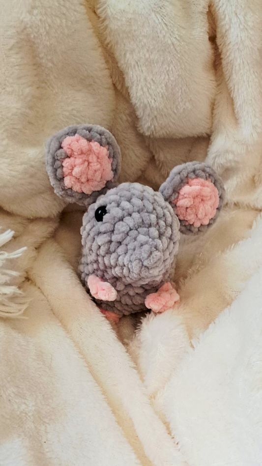 Crochet Mouse Plush | Cute Gray Mouse Stuffed Animal | Handmade Mouse Plushie | Soft Amigurumi Mouse | Mouse Lover Gift